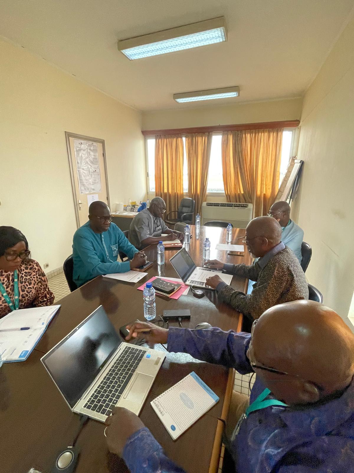 Visite des enquêteurs du BEA Sénégal au Bureau Togolais d’Enquêtes d’Accidents d’Aviation(BTEA) le 26 Mars 2025